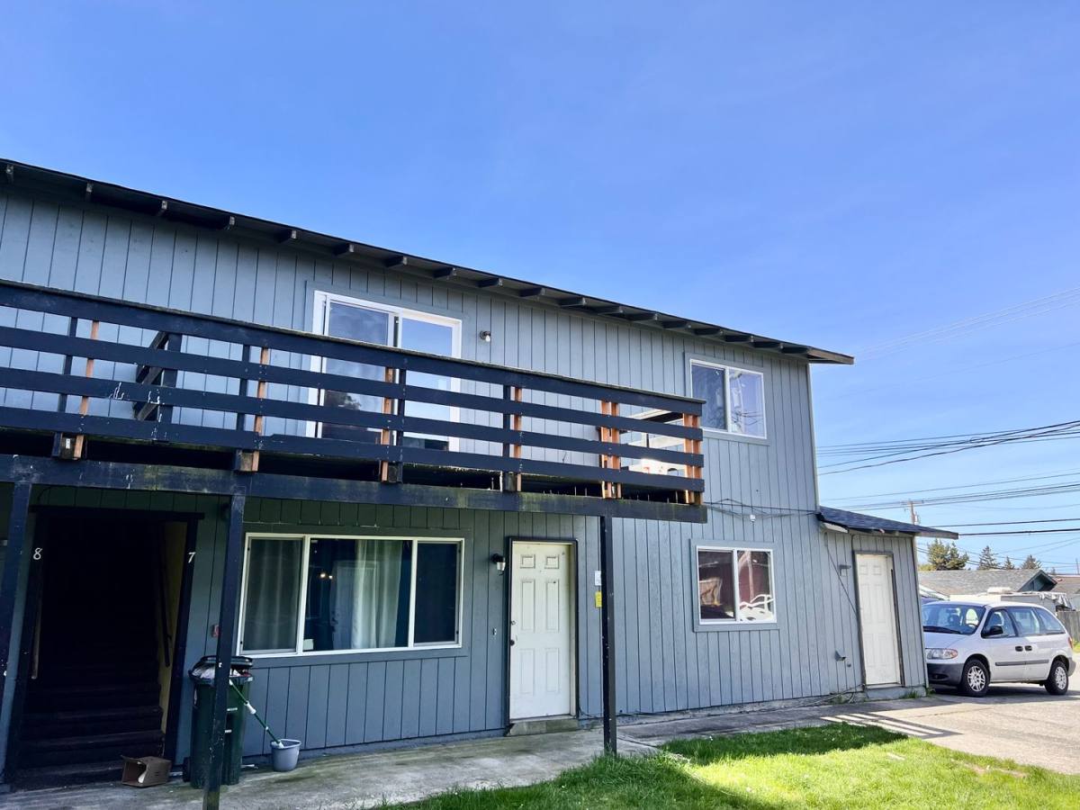 Apartment for rent at 235 N Wasson, Coos Bay, OR 97420