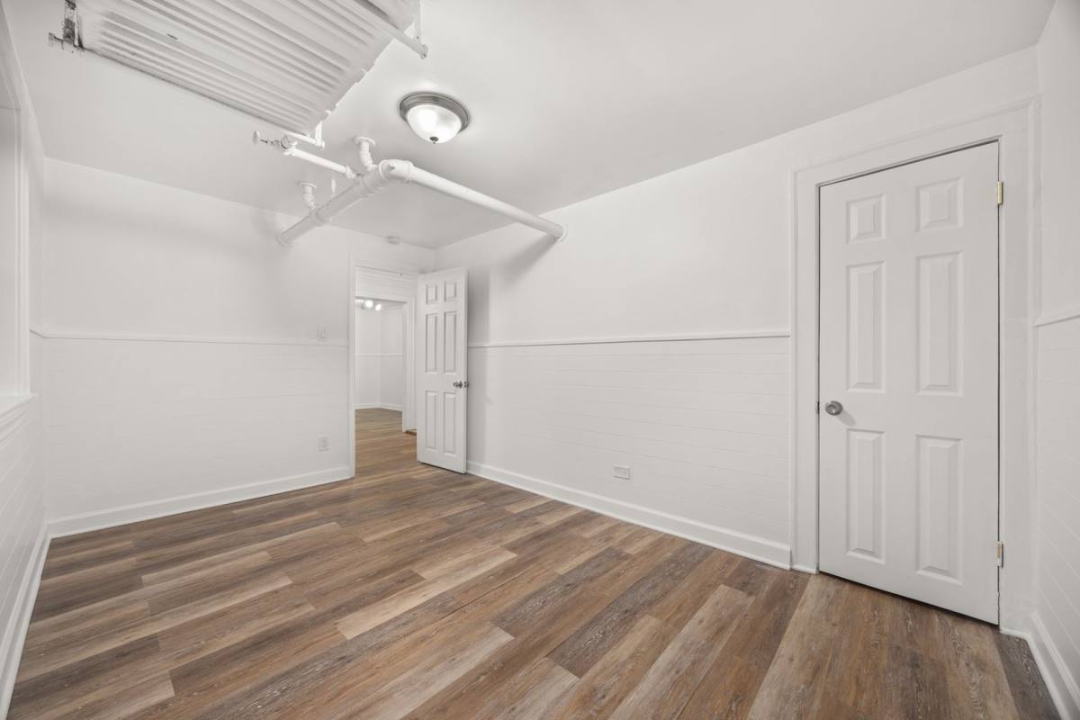 Apartment for rent at 1900 S 51st Ave 5111 W 19th St Bmt #BMT, Cicero, IL 60804