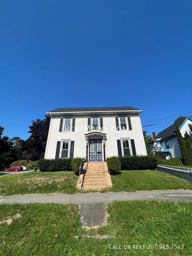 Apartment for rent at 79 Fourth St #3, Bangor, ME 04401