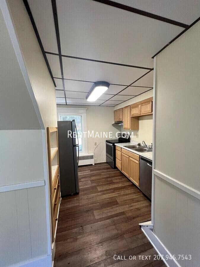 Apartment for rent at 79 Fourth St #3, Bangor, ME 04401