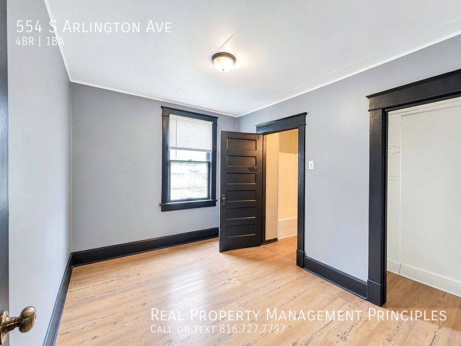 House for rent at 554 S Arlington Ave, Independence, MO 64053