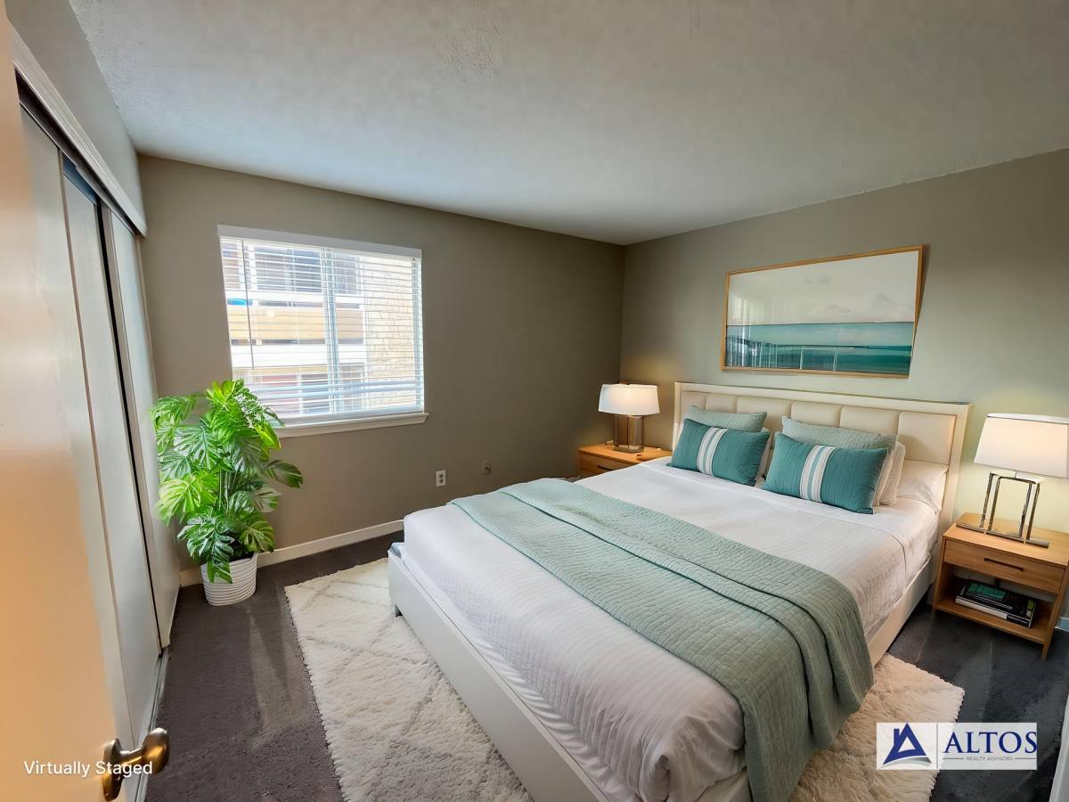 Condo for rent at 1035 S Elkhart Way, Aurora, CO 80012