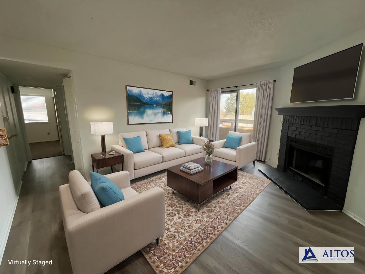 Condo for rent at 1035 S Elkhart Way, Aurora, CO 80012