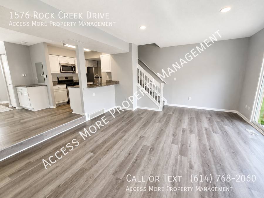 Townhouse for rent at 1576 Rock Creek Dr, Grove City, OH 43123