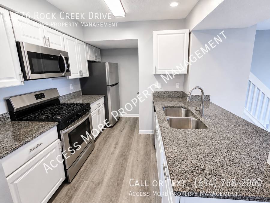 Townhouse for rent at 1576 Rock Creek Dr, Grove City, OH 43123