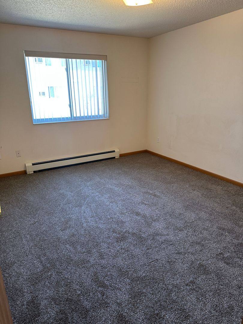 Apartment for rent at 4310 10th Ave S, Fargo, ND 58103