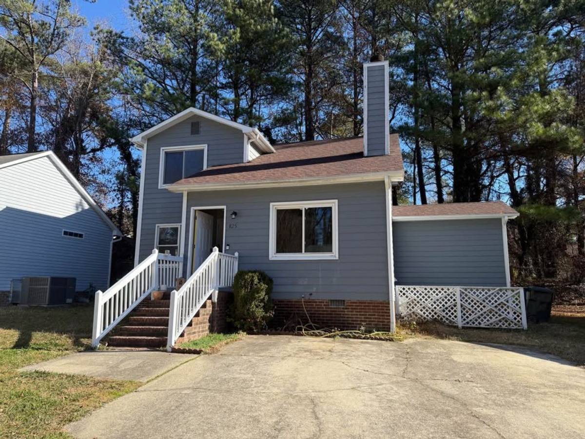 House for rent at 825 Rawls Dr, Raleigh, NC 27610