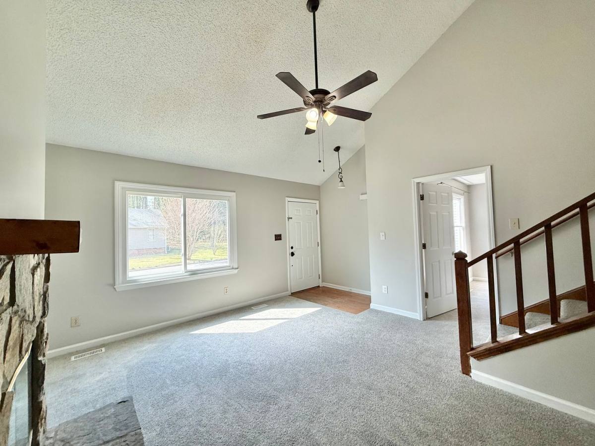 House for rent at 825 Rawls Dr, Raleigh, NC 27610