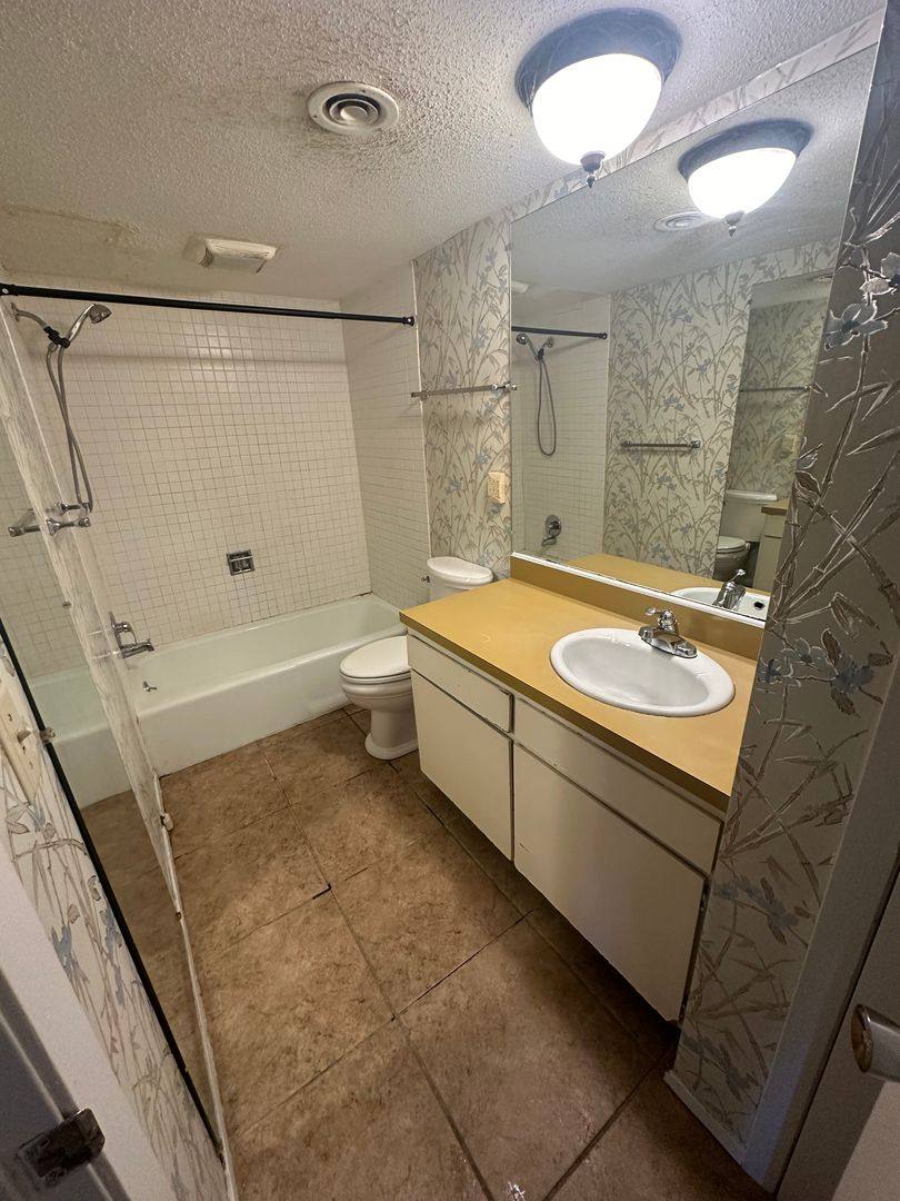Condo for rent at 1859 Poplar Woods Circle W, Germantown, TN 38138