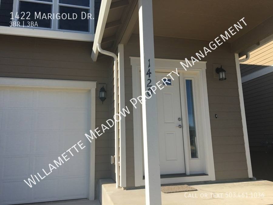 Apartment for rent at 1422 Marigold Dr, Independence, OR 97351