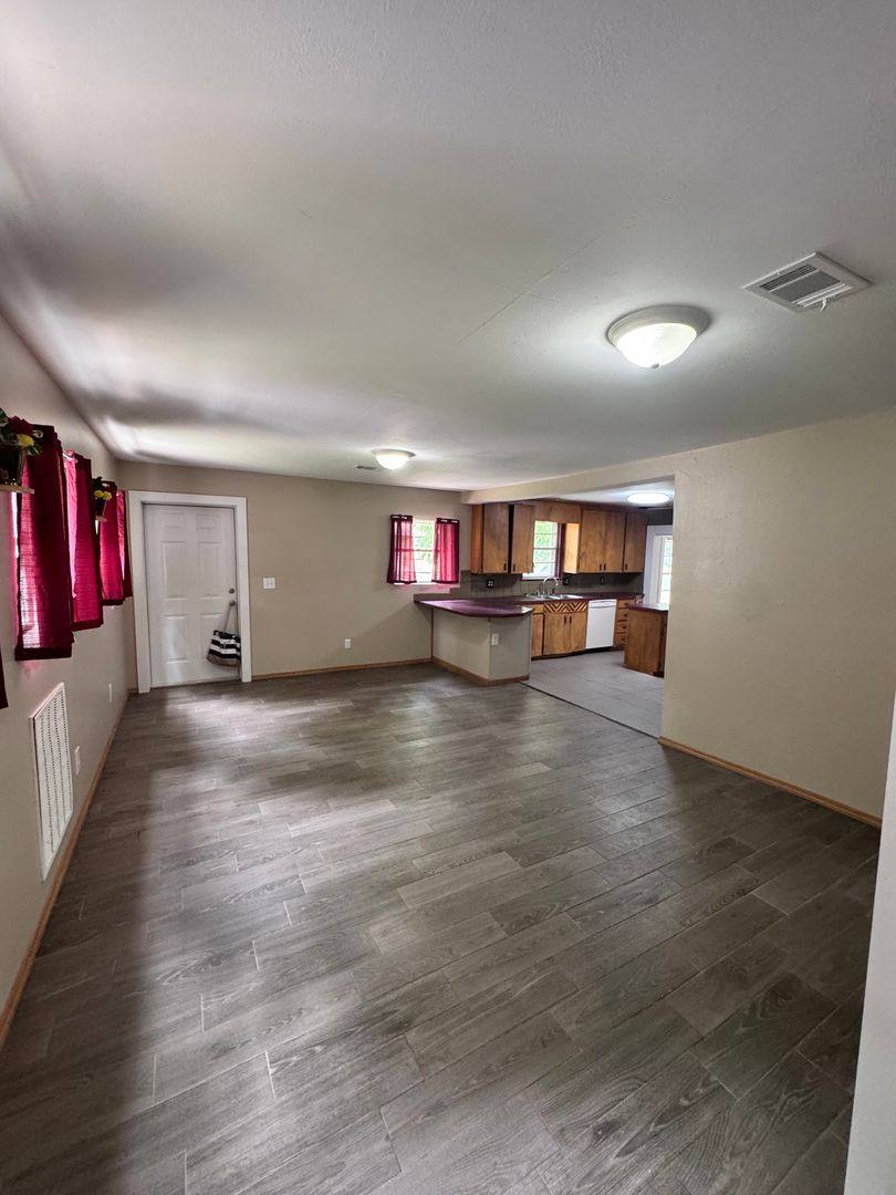 House for rent at 125 Plain St, Hot Springs National Park, AR 71913