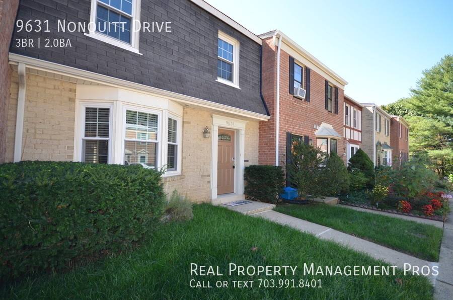 Townhouse for rent at 9631 Nonquitt Dr, Fairfax, VA 22031