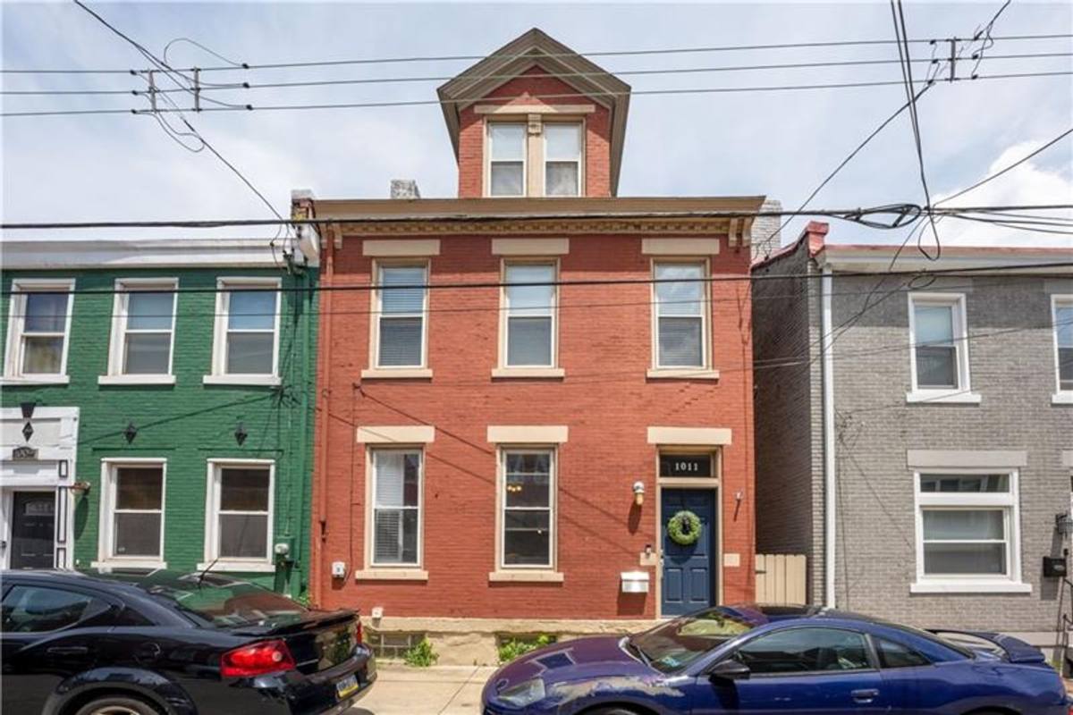 House for rent at 1011 Bradish St, Pittsburgh, PA 15203