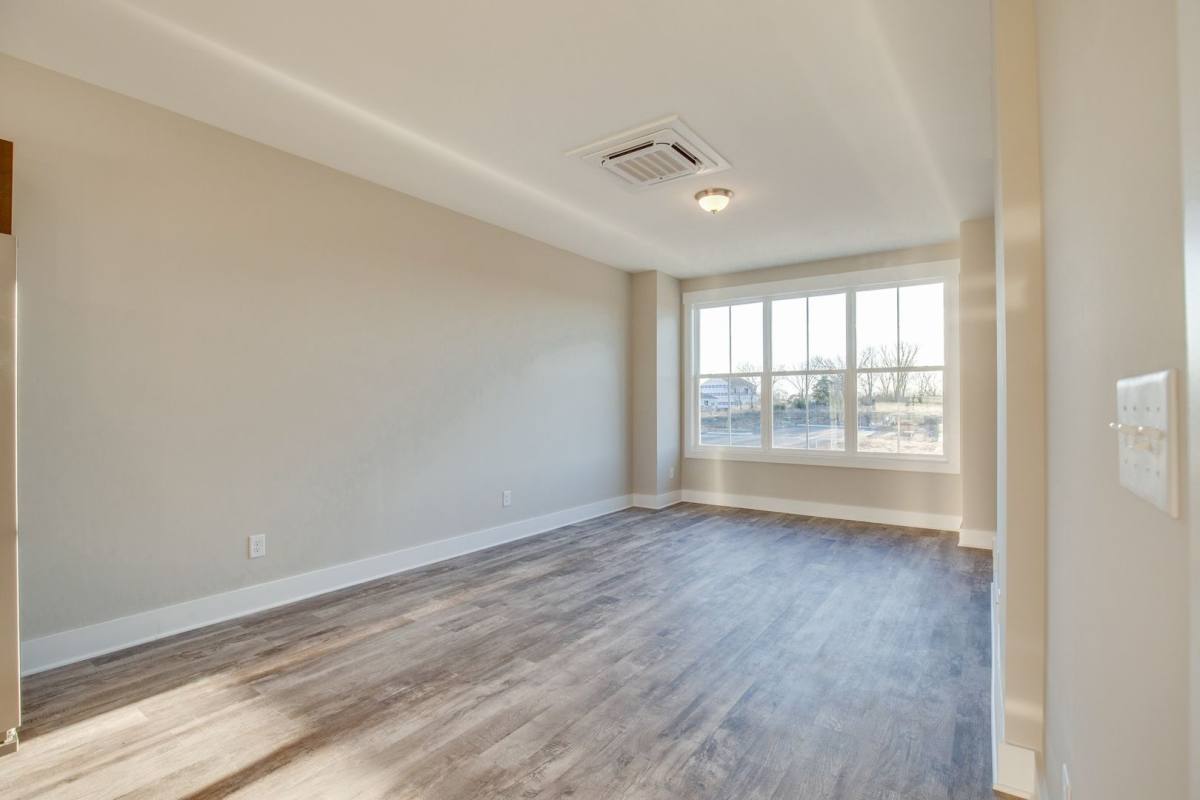 Townhouse for rent at 303 Harper Landing, Chapel Hill, TN 37034