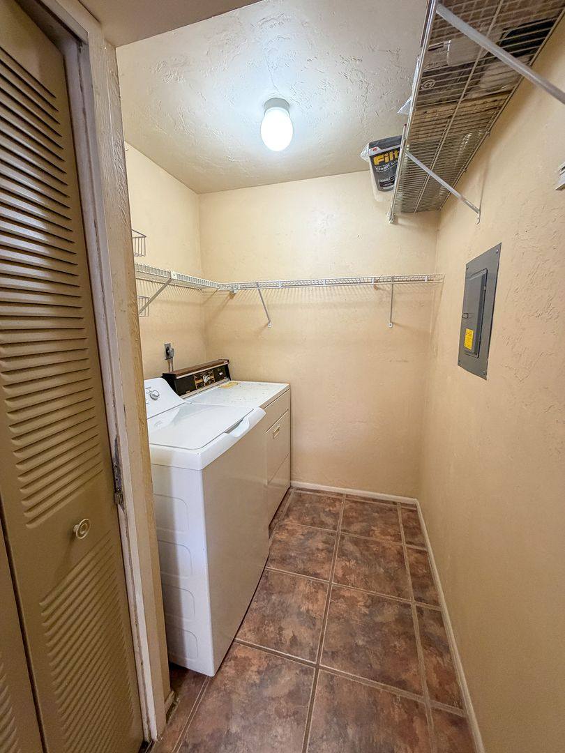 Townhouse for rent at 1662 SW 16th St, Gainesville, FL 32608