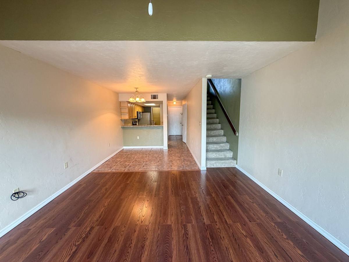 Townhouse for rent at 1662 SW 16th St, Gainesville, FL 32608