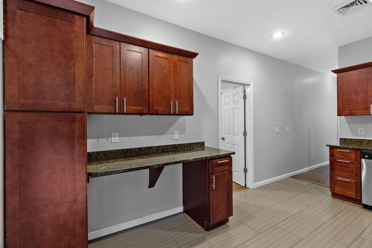 Apartment for rent at 65 Dana Ave, Albany, NY 12208