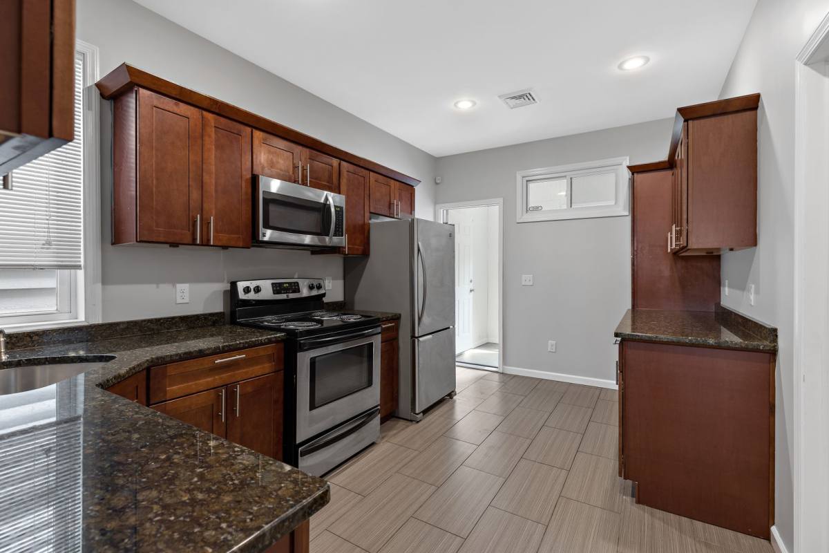 Apartment for rent at 65 Dana Ave, Albany, NY 12208