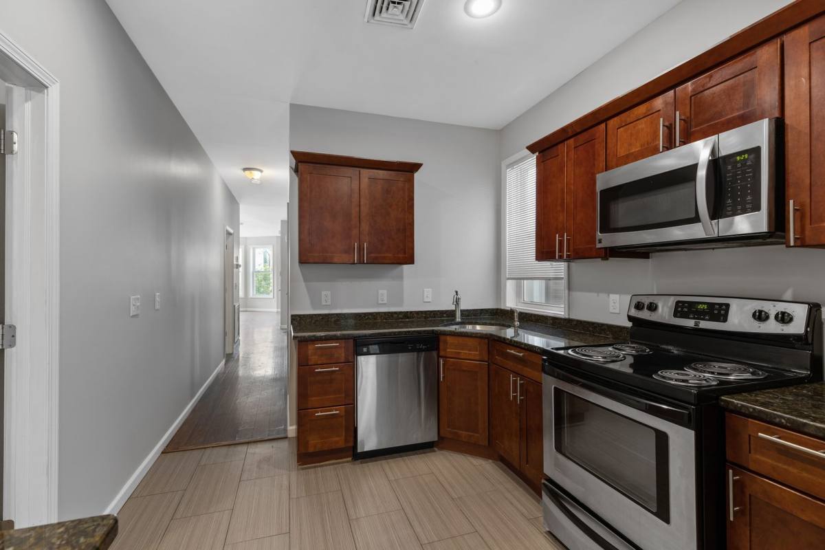Apartment for rent at 65 Dana Ave, Albany, NY 12208