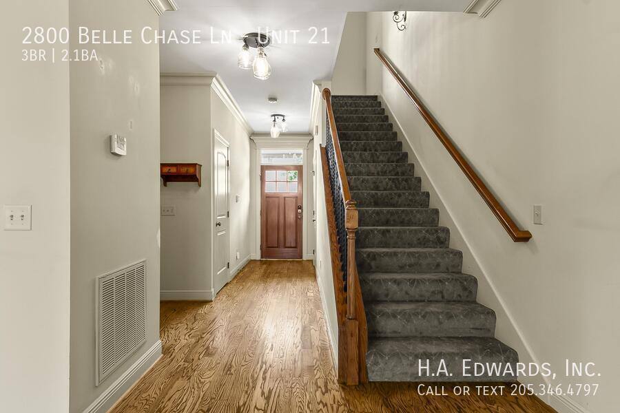 Townhouse for rent at 2800 Belle Chase Lane #21, Tuscaloosa, AL 35406