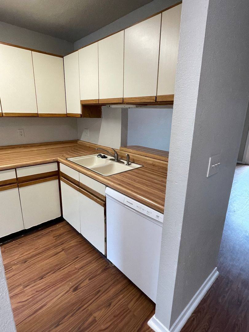 House for rent at 610 W Collins, Denton, TX 76201