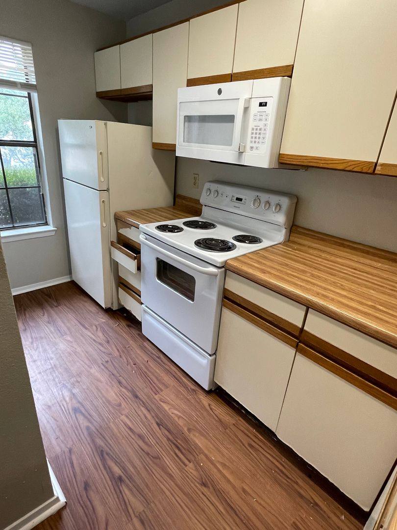 House for rent at 610 W Collins, Denton, TX 76201