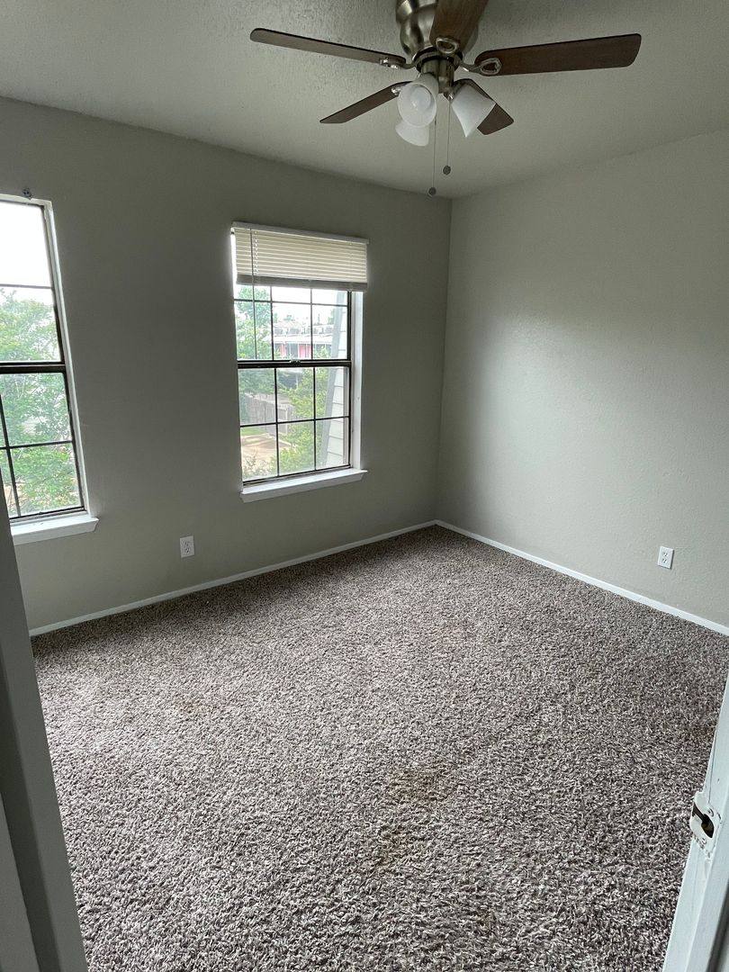 House for rent at 610 W Collins, Denton, TX 76201