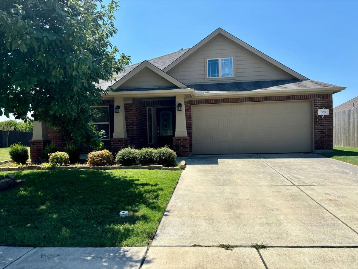 House for rent at 801 Salida Rd, Haslet, TX 76052
