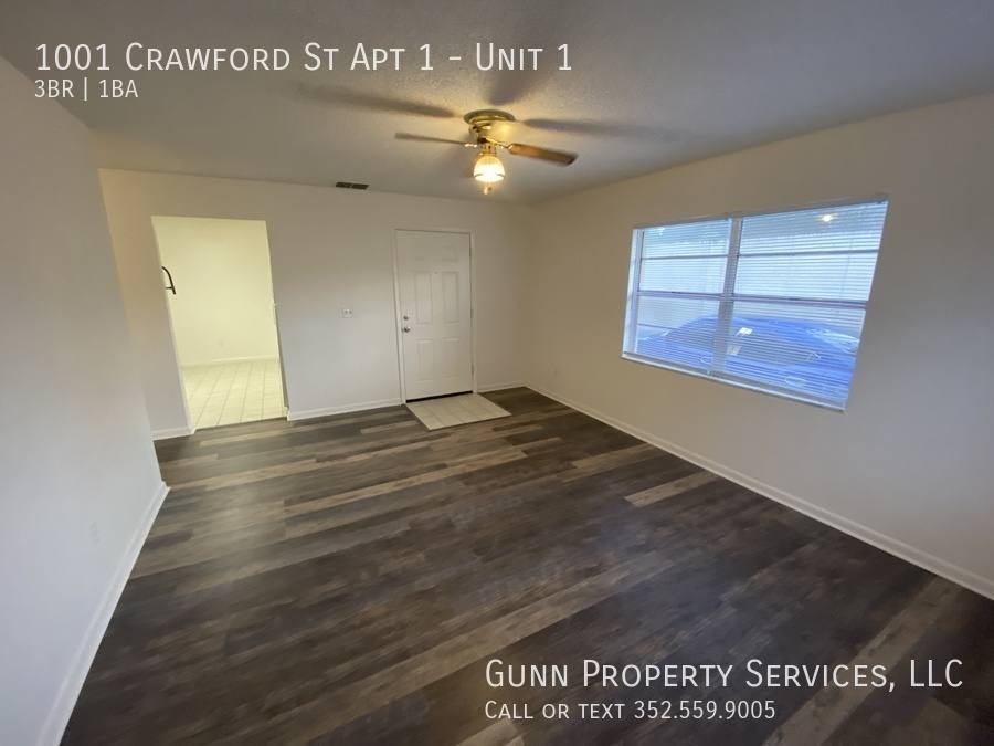 Apartment for rent at 1001 Crawford St #1, Leesburg, FL 34748