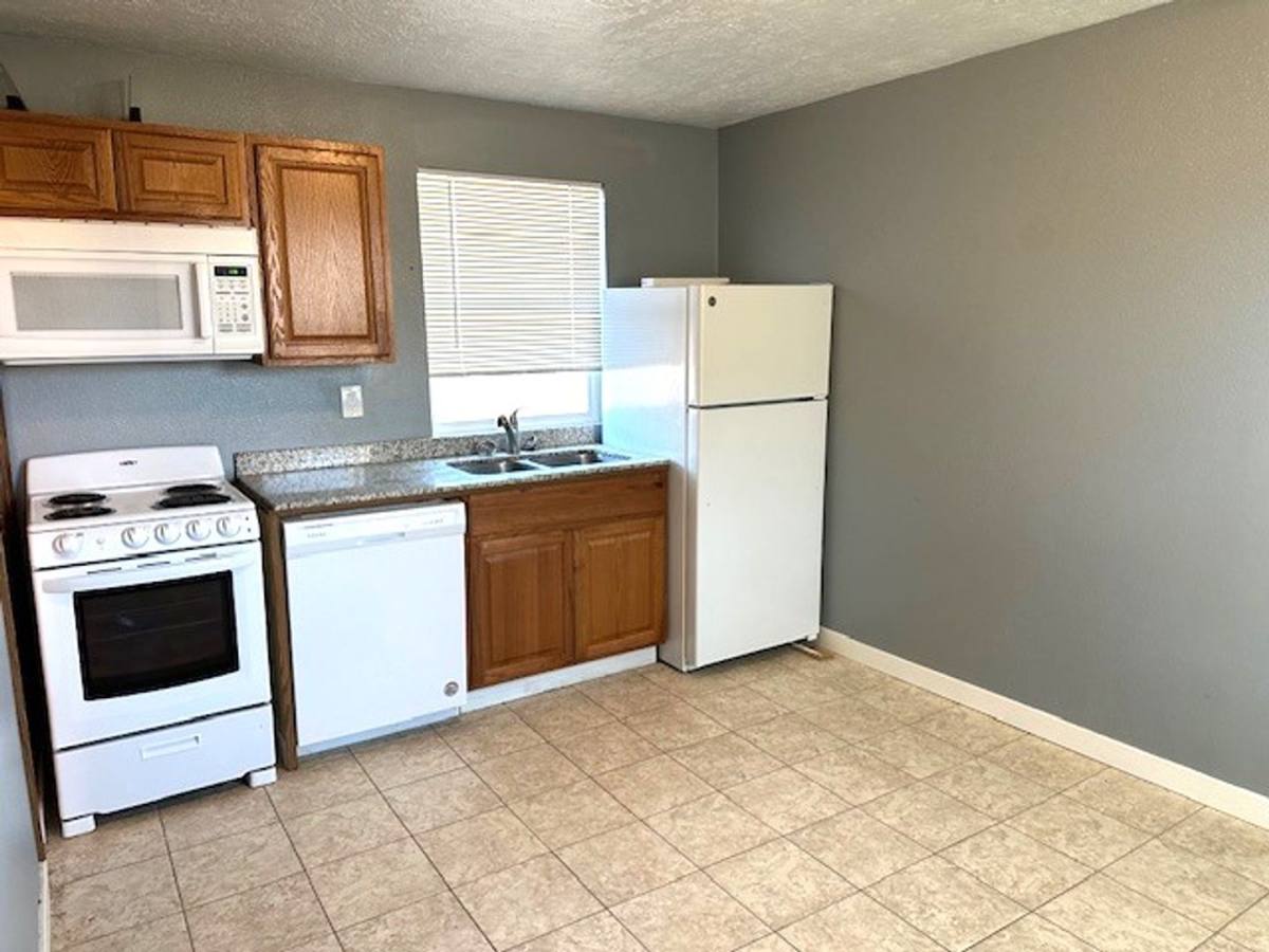 Townhouse for rent at 384 1 2 River St, Elko, NV 89801