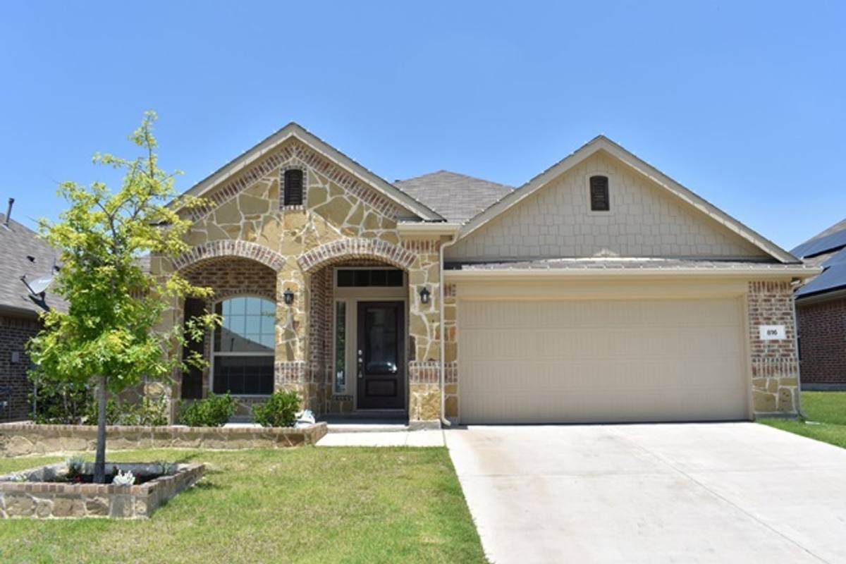 House for rent at 816 Joaquin Way, Haslet, TX 76052