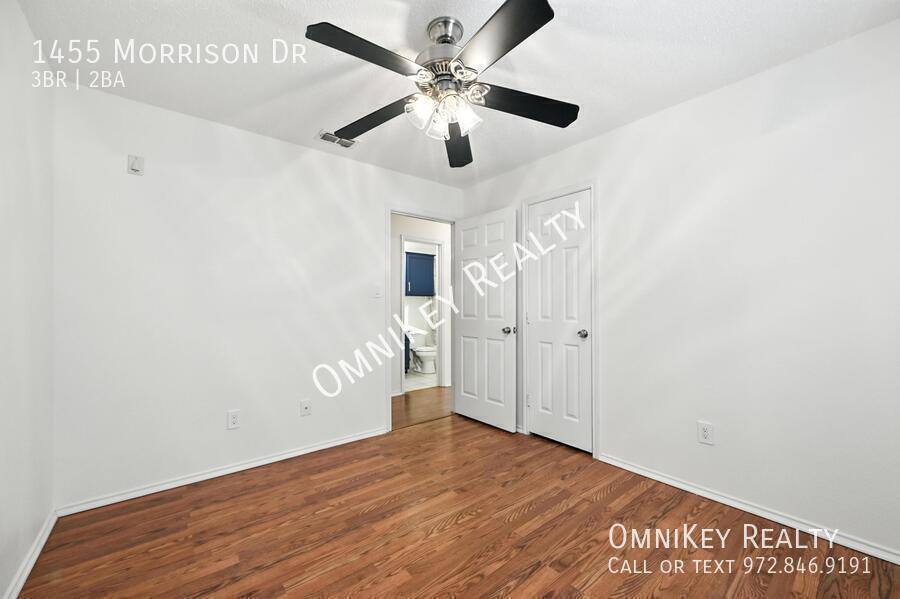 House for rent at 1455 Morrison Dr, Fort Worth, TX 76112