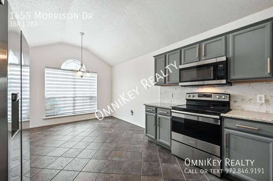House for rent at 1455 Morrison Dr, Fort Worth, TX 76112