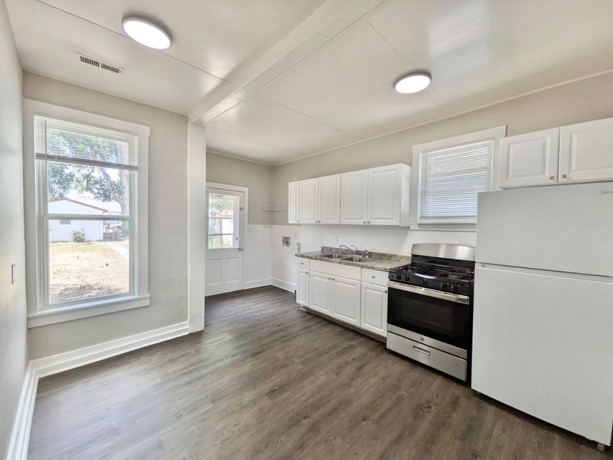 House for rent at 219 Michigan St, Pueblo, CO 81004