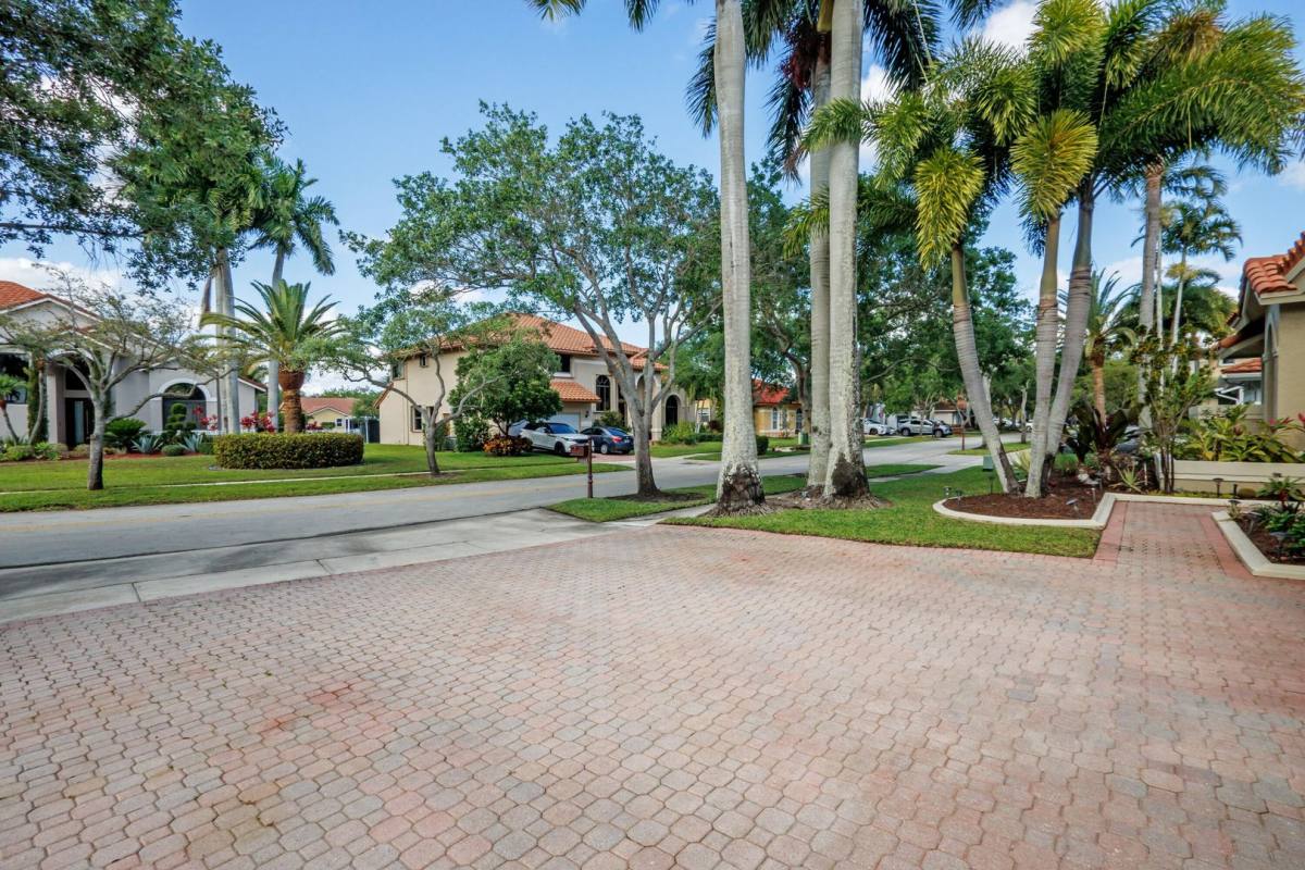 House for rent at 18142 NW 15th Court, Hollywood, FL 33029