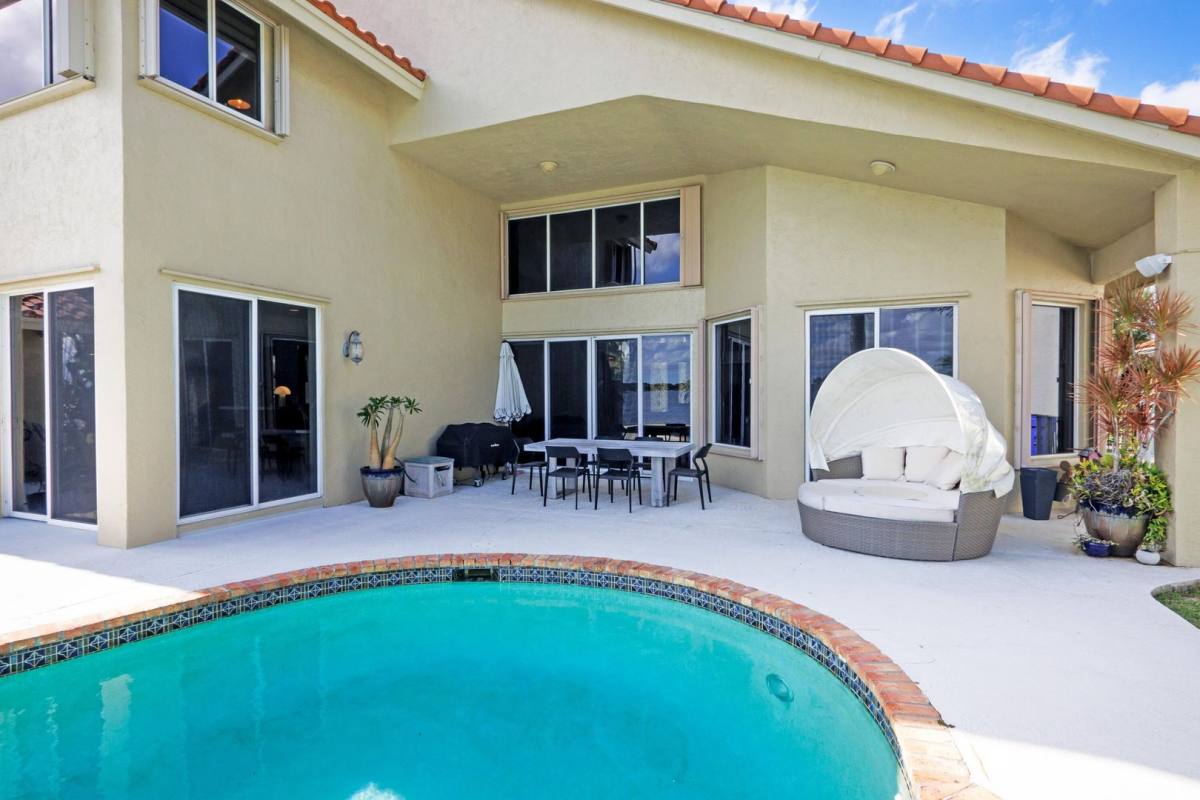 House for rent at 18142 NW 15th Court, Hollywood, FL 33029