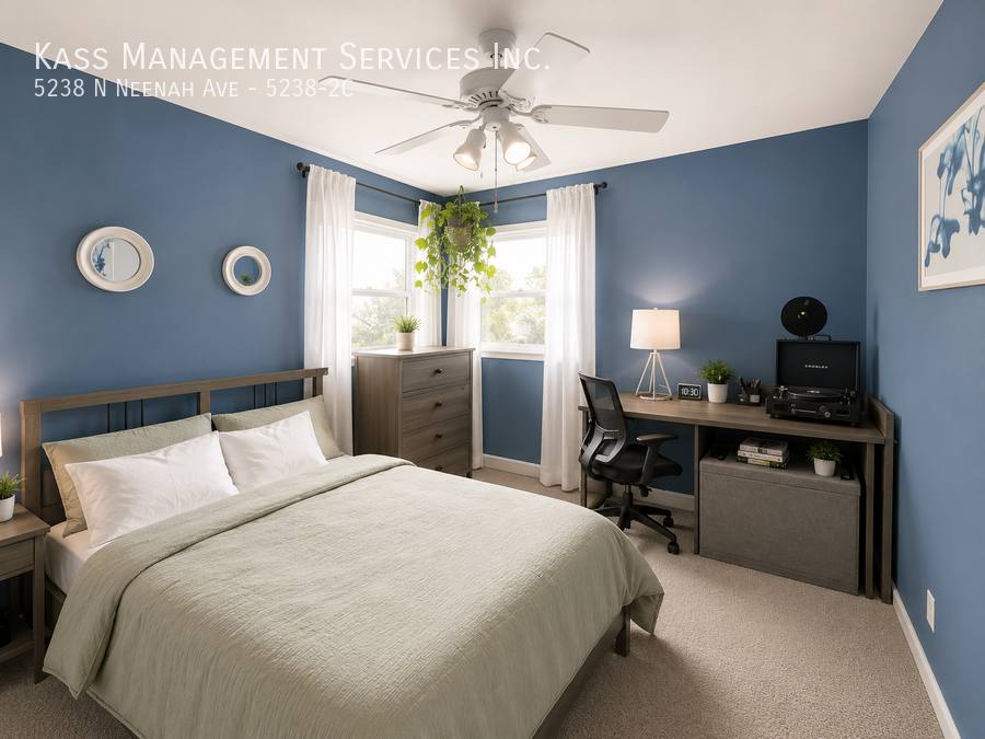 Apartment for rent at 5238 N Neenah Ave #2C, Chicago, IL 60656