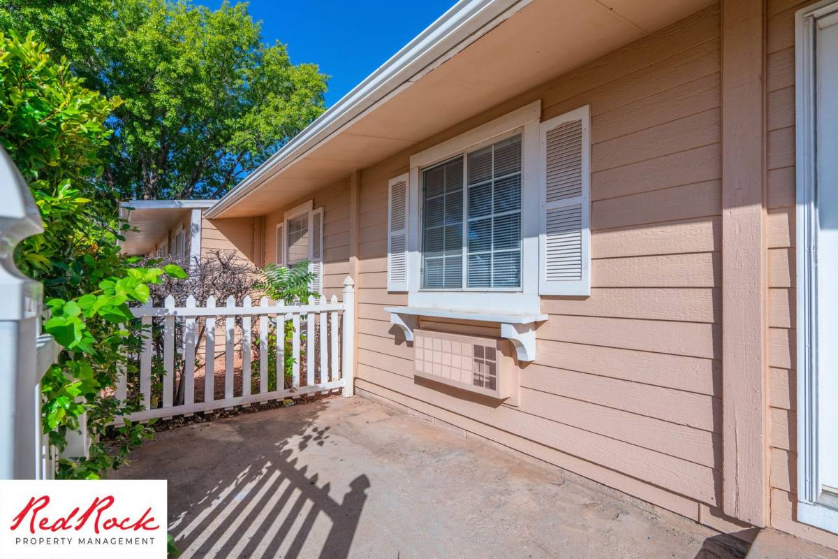 Apartment for rent at 600 N 2450 E, Saint George, UT 84790