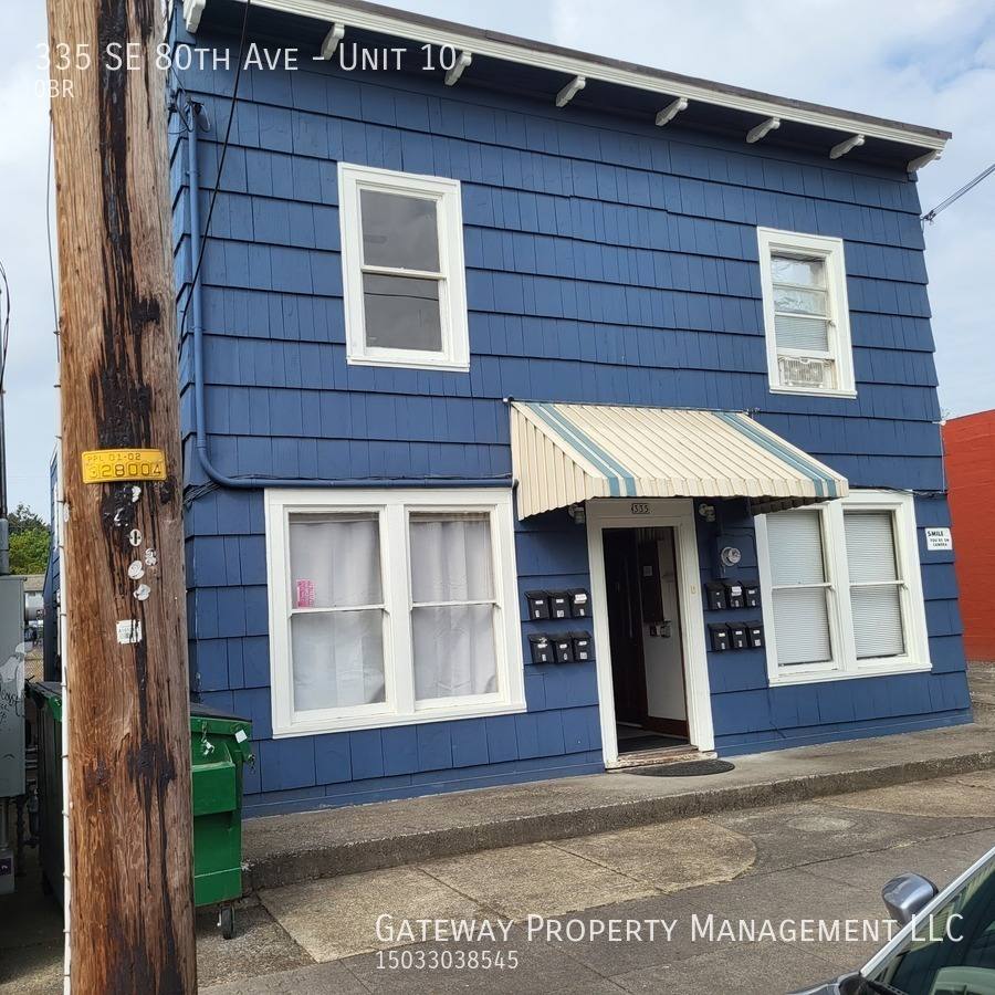 Apartment for rent at 335 SE 80th Ave #10, Portland, OR 97215