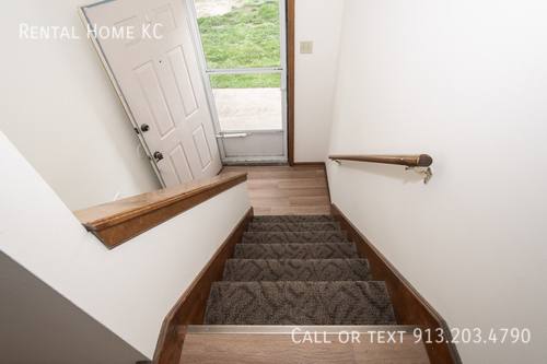 House for rent at 4813 Woodward, Shawnee, KS 66203
