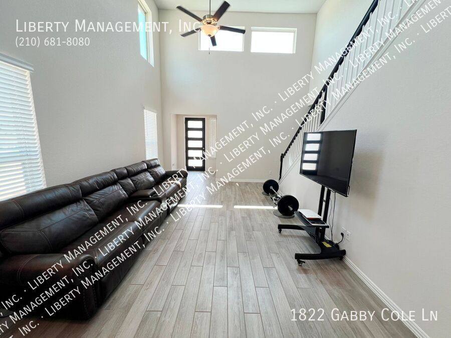 House for rent at 1822 Gabby Cole Lane, San Antonio, TX 78253