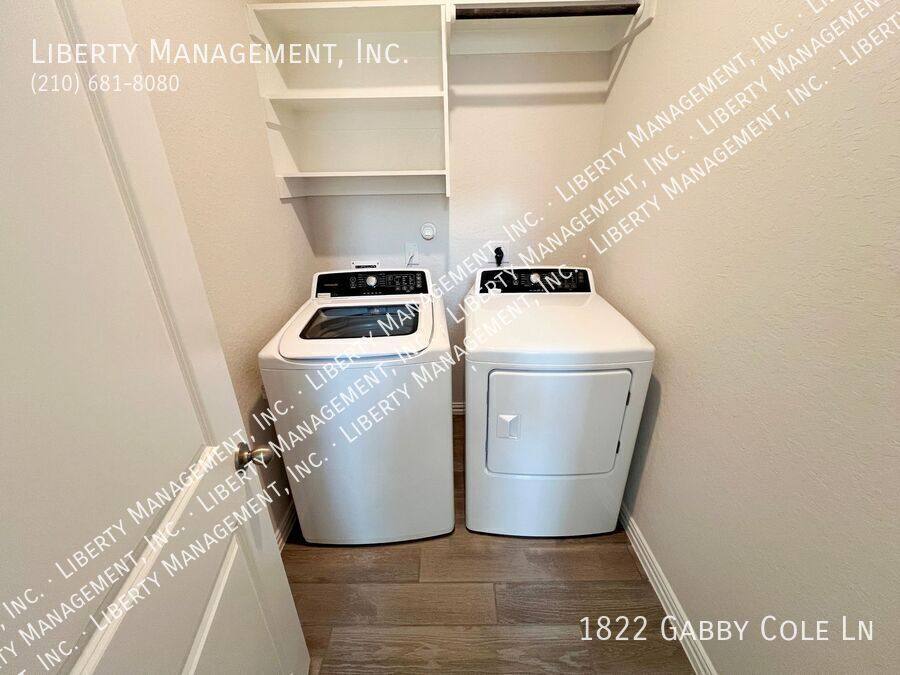House for rent at 1822 Gabby Cole Lane, San Antonio, TX 78253