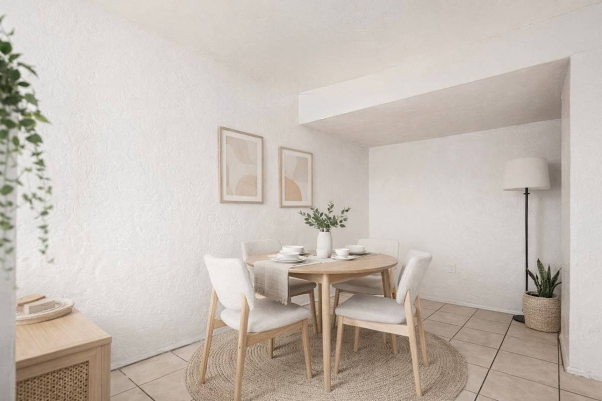 Apartment for rent at 525 N 32nd St, Phoenix, AZ 85008