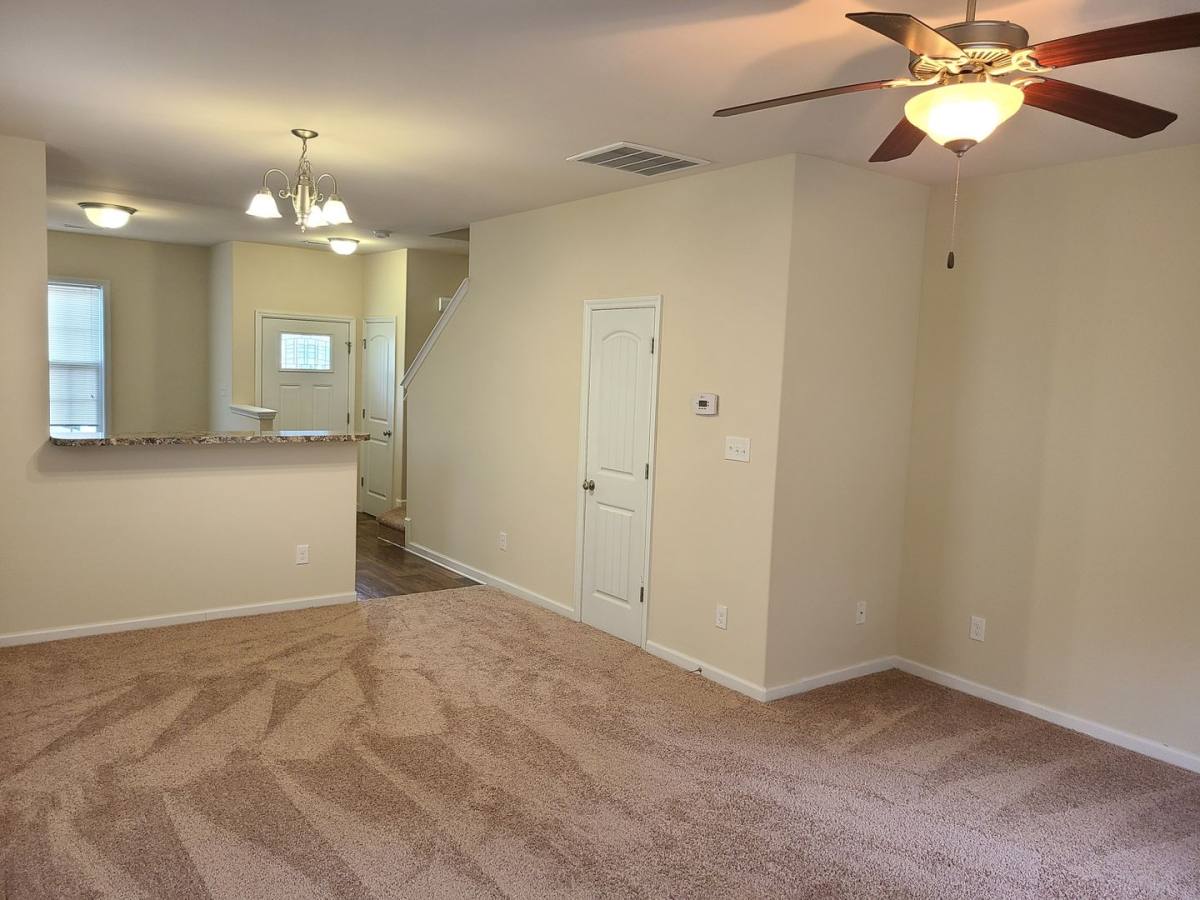 Townhouse for rent at 123 Beacon Woods Dr, Holly Ridge, NC 28445