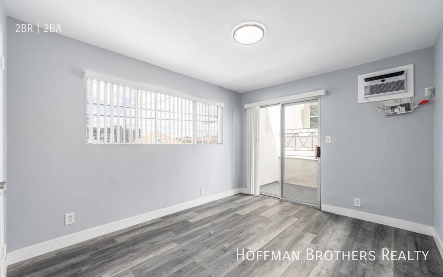 Apartment for rent at 1032 Normandie Ave #101, Los Angeles, CA 90006