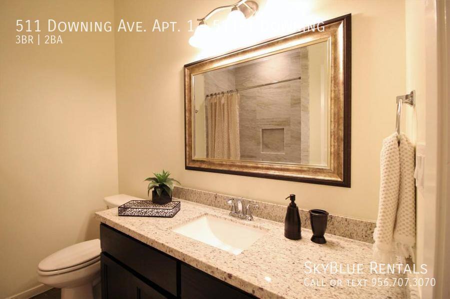 Apartment for rent at 511 Downing Ave #1, Edinburg, TX 78539