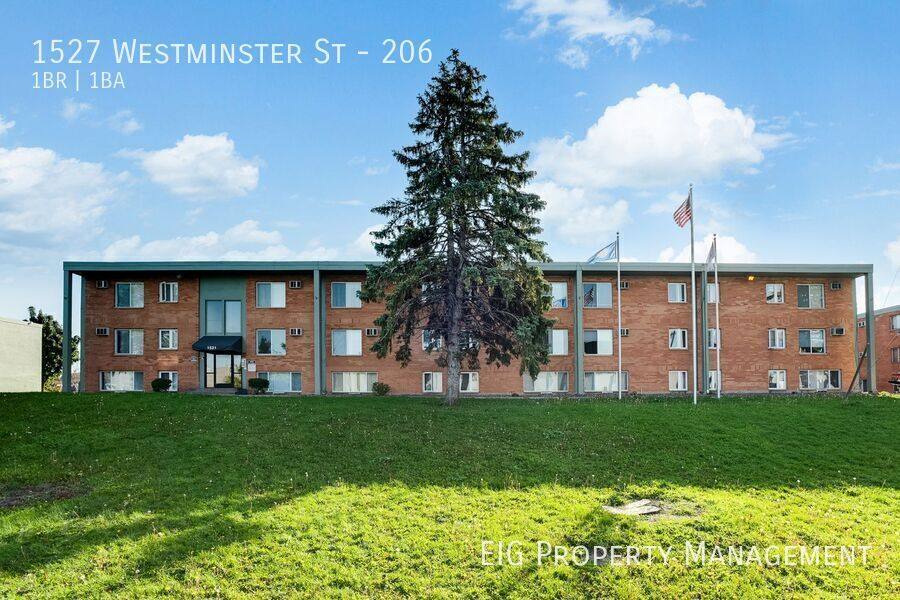 Apartment for rent at 1527 Westminster St #206, Saint Paul, MN 55130