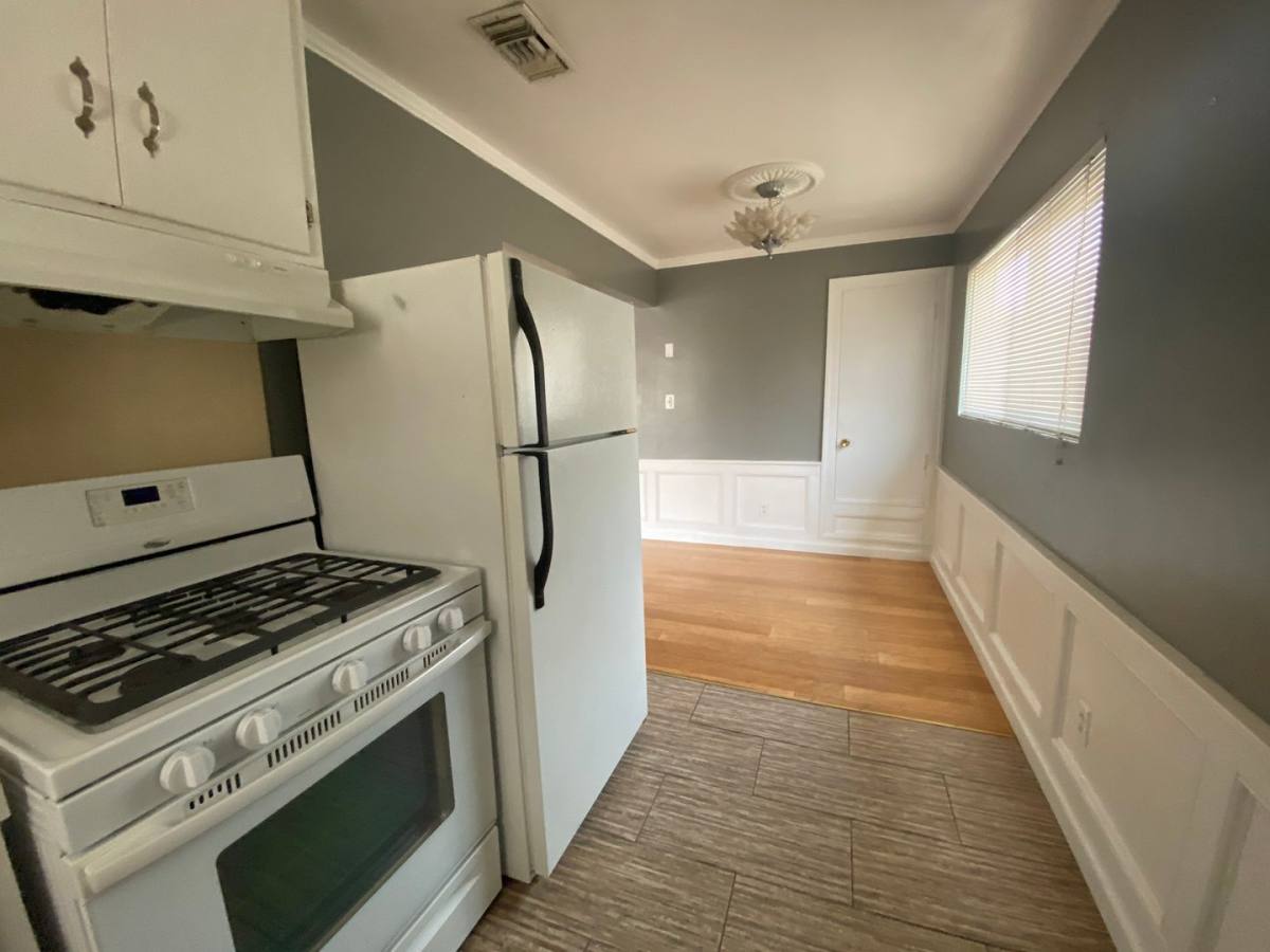 Apartment for rent at 2520-2528 Drake St, Bakersfield, CA 93301