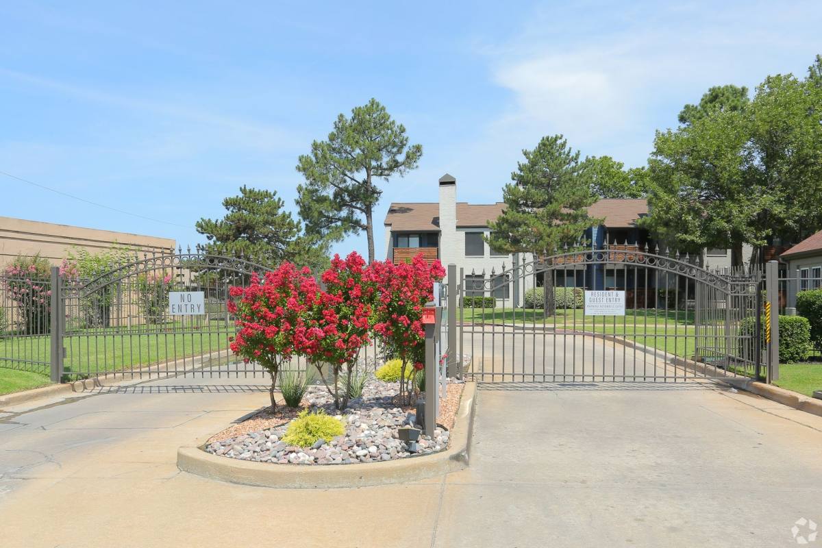 Apartment for rent at 1703 S Jackson Ave, Tulsa, OK 74107