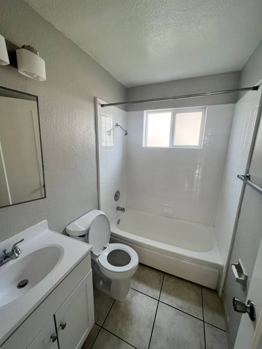 Apartment for rent at 355-375 El Camino Ave, Sacramento, CA 95815